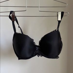 34DD Bra